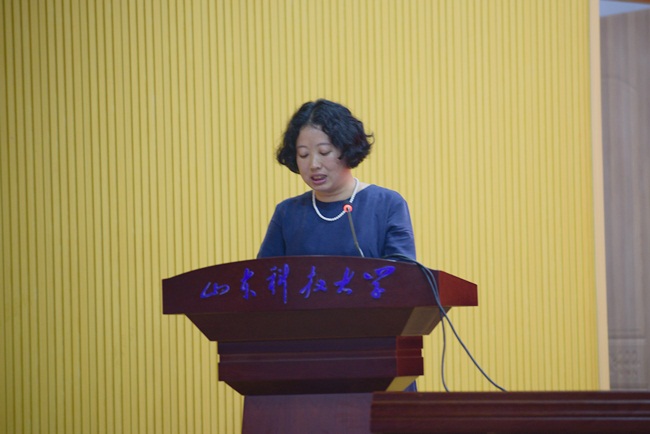 孔凡梅发言新党员宣誓张春瑞发言